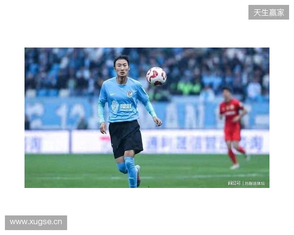 官方:36岁老将晋鹏翔加盟重庆铜梁龙 官方:36岁老将晋鹏翔加盟重庆铜梁龙